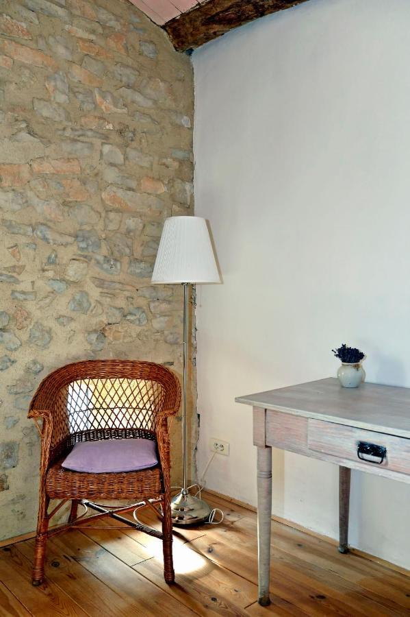 Malia - Chambres D'Hotes & Gite Barret-de-Lioure Экстерьер фото